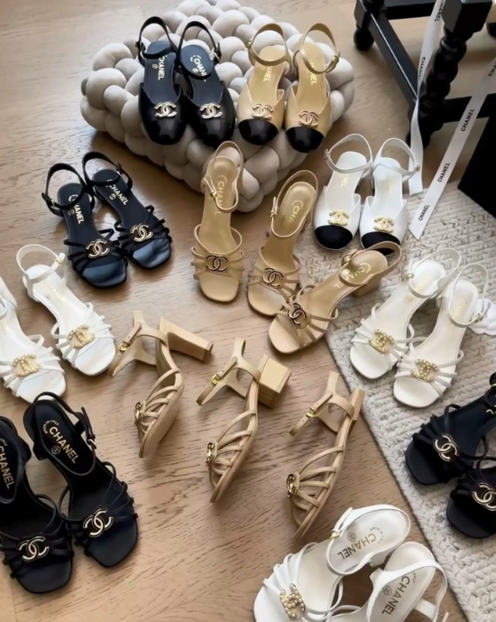WOMEN Shoes